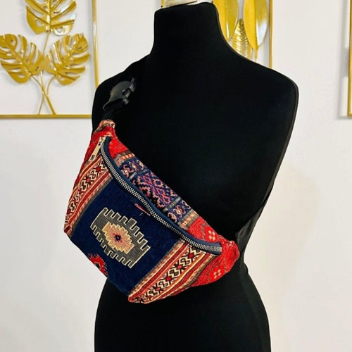 Поясная сумка (кросс-боди) из маргиланского шелка и адраса (икат) ручной работы